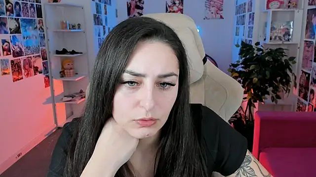 ValeriiMills online show from 02/03/26, 02:55