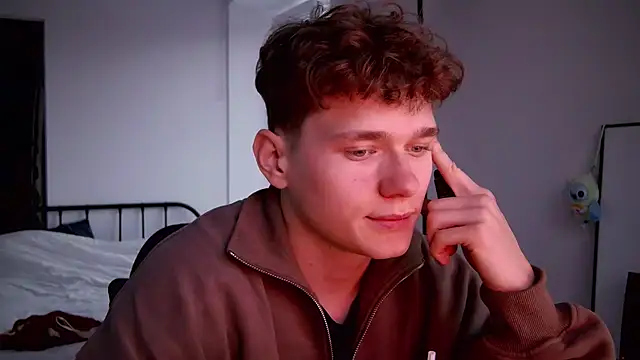 DanyDavis online show from 09/18/25, 02:30