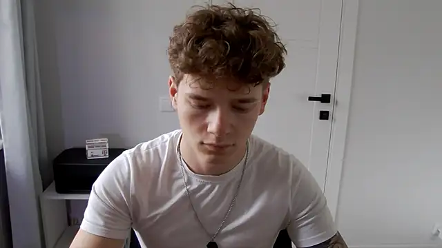 DanyDavis online show from 04/05/26, 09:06