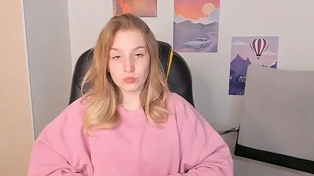 Snapshot of AccaBolam chatting on 03/20/25, 10:21 AccaBolam online show from 03/20/25, 10:21