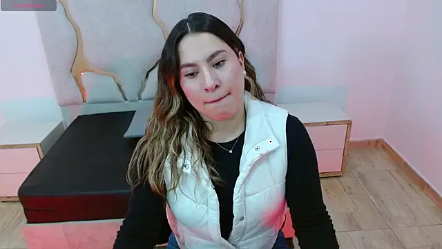 saaya tay online show from 09/09/25, 03:06