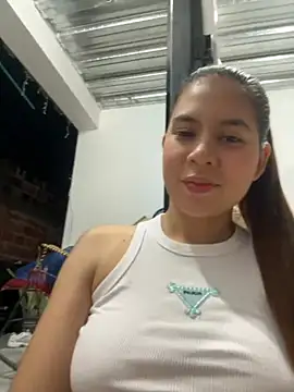 valeriadoll  online show from 11/20/25, 12:11