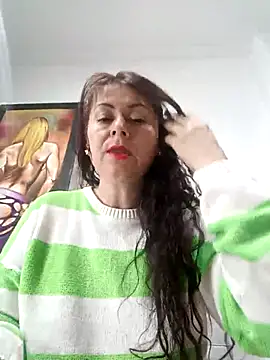 Snapshot of lunadicty chatting on 02/25/25, 08:30 lunadicty online show from 02/25/25, 08:30