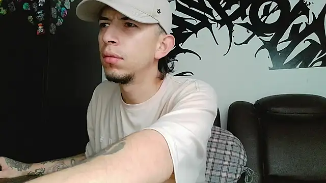 Snapshot of Chris__Jones chatting on 07/02/26, 12:55 Chris Jones online show from 07/02/26, 12:55