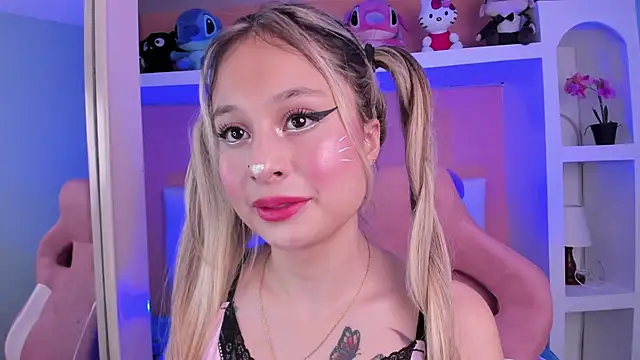 miss    marilyn online show from 10/16/25, 11:22