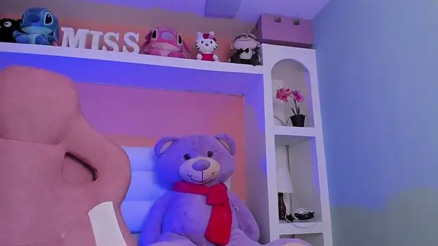 miss    marilyn online show from 10/22/25, 11:10