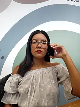 Pretty roxxyy online show from 09/19/25, 01:34