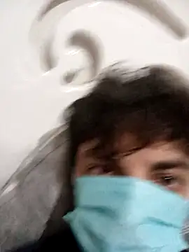 Snapshot of leona633 chatting on 03/21/25, 10:06 leona633 online show from 03/21/25, 10:06