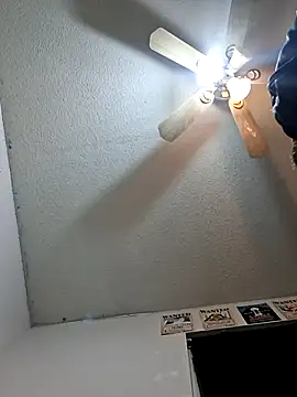 moasslicker online show from 11/26/25, 09:10