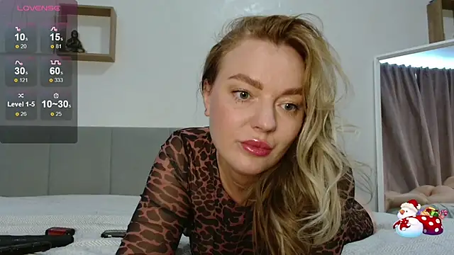 Snapshot of Eva___forever chatting on 01/06/26, 05:00 Eva forever online show from 01/06/26, 05:00