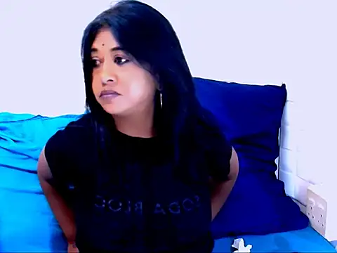 IndianPleasurez1 online show from 11/28/25, 06:27