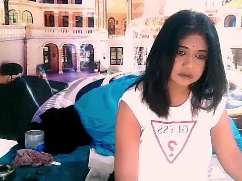 IndianPleasurez1 online show from 12/13/25, 07:53