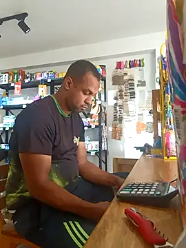 elnegro707070 online show from 10/01/25, 11:16