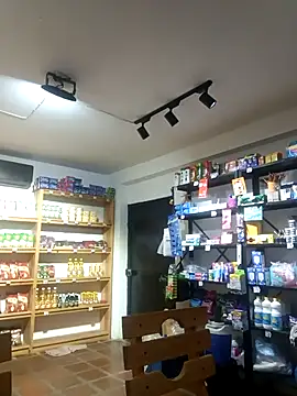 elnegro707070 online show from 10/14/25, 10:49