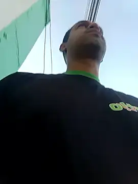 elnegro707070 online show from 11/03/25, 10:49