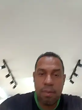 elnegro707070 online show from 11/19/25, 10:59