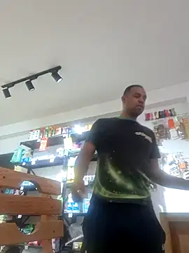 elnegro707070 online show from 02/04/26, 11:16