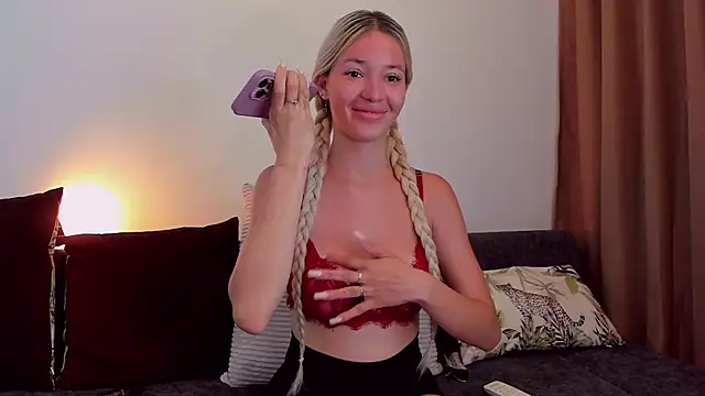 Melisa Sun  online show from 02/28/26, 02:56