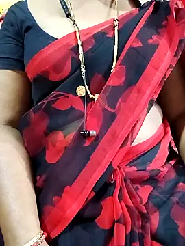 Snapshot of tamiltady chatting on 09/08/25, 05:12 tamiltady online show from 09/08/25, 05:12