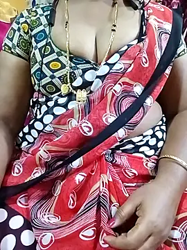 Snapshot of tamiltady chatting on 09/28/25, 05:07 tamiltady online show from 09/28/25, 05:07