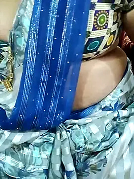 Snapshot of tamiltady chatting on 10/01/25, 05:52 tamiltady online show from 10/01/25, 05:52