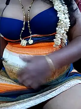 Snapshot of tamiltady chatting on 10/09/25, 07:12 tamiltady online show from 10/09/25, 07:12