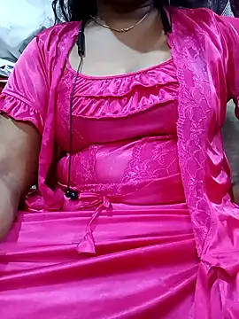 Snapshot of tamiltady chatting on 12/04/25, 05:54 tamiltady online show from 12/04/25, 05:54