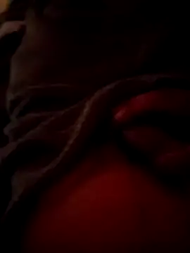 Snapshot of Safadiooline chatting on 11/24/25, 10:59 Safadiooline online show from 11/24/25, 10:59