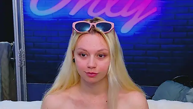 AlessiaCroft online show from 06/06/26, 04:06