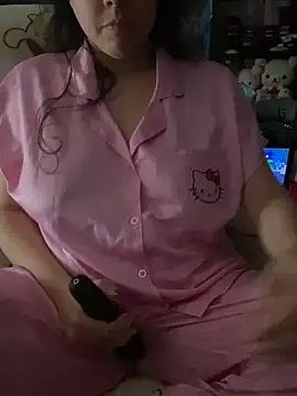 Snapshot of w3tkittty chatting on 11/03/25, 03:13 w3tkittty online show from 11/03/25, 03:13