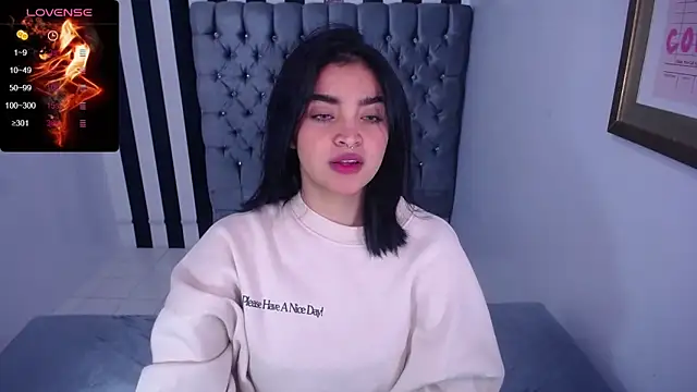 Snapshot of clementine_t chatting on 10/11/25, 12:36 clementine t online show from 10/11/25, 12:36