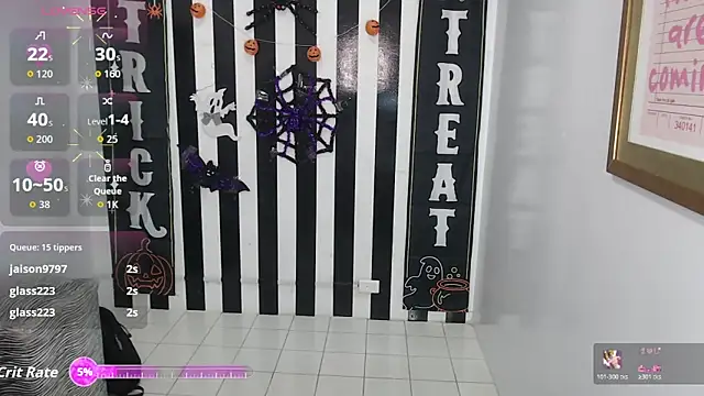 Snapshot of clementine_t chatting on 10/31/25, 12:39 clementine t online show from 10/31/25, 12:39