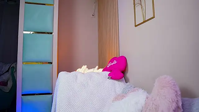 SabrinaJade online show from 12/14/25, 07:03