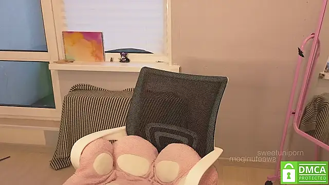 sweetuniporn online show from 12/01/25, 08:08