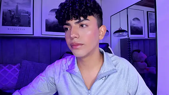 Niick Twink online show from 10/21/25, 07:58