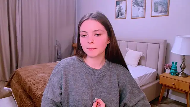 marshmallowee online show from 03/09/26, 06:45