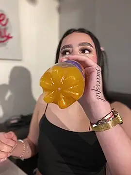 Cristina pinkk online show from 10/16/25, 02:23