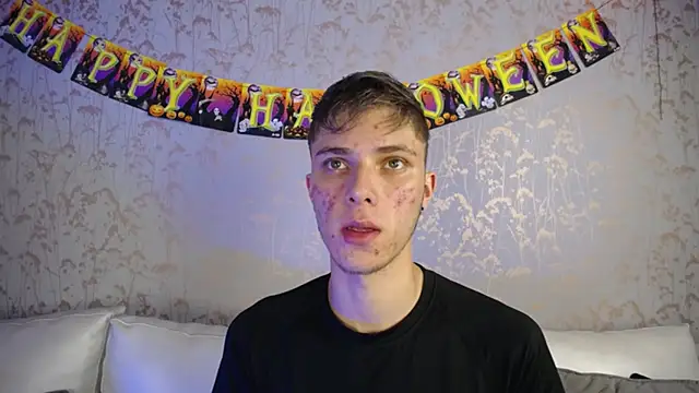 Robbin Blaze online show from 10/17/25, 04:59