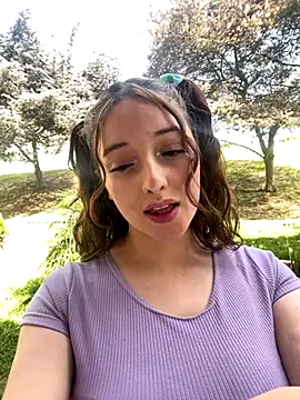 Snapshot of Baby__Otaku chatting on 09/11/25, 07:14 Baby  Otaku online show from 09/11/25, 07:14