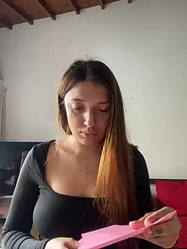 Mia  Gray online show from 11/03/25, 06:20