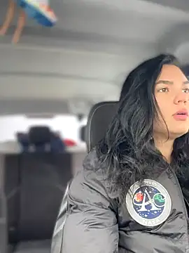 MeekyRich online show from 11/23/25, 04:45