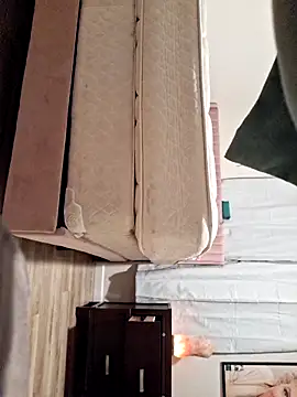 Snapshot of kinkikatie69 chatting on 03/27/26, 11:32 kinkikatie69 online show from 03/27/26, 11:32