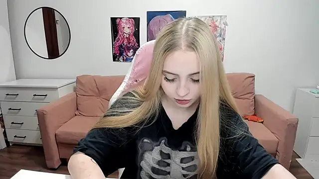 mistress lain online show from 06/23/26, 02:37
