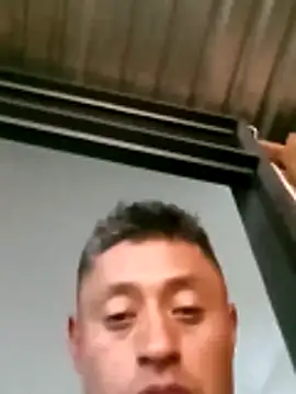 Snapshot of luuiss12 chatting on 11/16/25, 07:08 luuiss12 online show from 11/16/25, 07:08