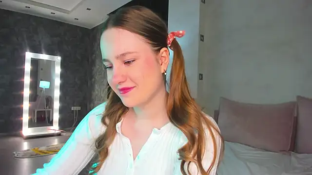 Snapshot of Candy_Cansew chatting on 02/18/26, 09:05 Candy Cansew online show from 02/18/26, 09:05