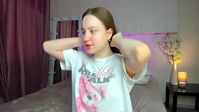 Snapshot of Candy_Cansew chatting on 04/12/26, 01:10 Candy Cansew online show from 04/12/26, 01:10