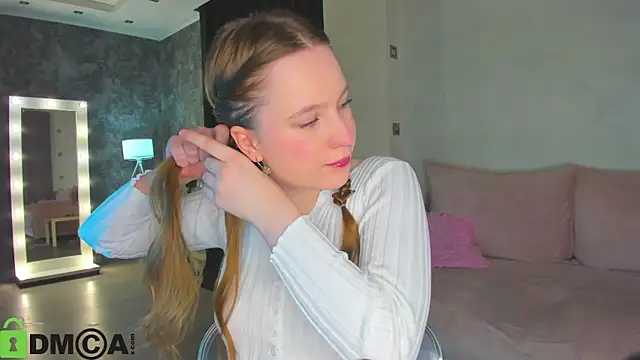 Snapshot of Candy_Cansew chatting on 04/26/26, 01:03 Candy Cansew online show from 04/26/26, 01:03