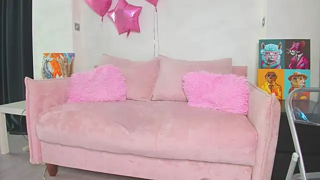 Candy Cansew online show from 05/19/26, 01:56