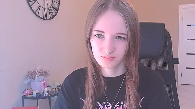 KateKayer online show from 09/13/25, 08:36