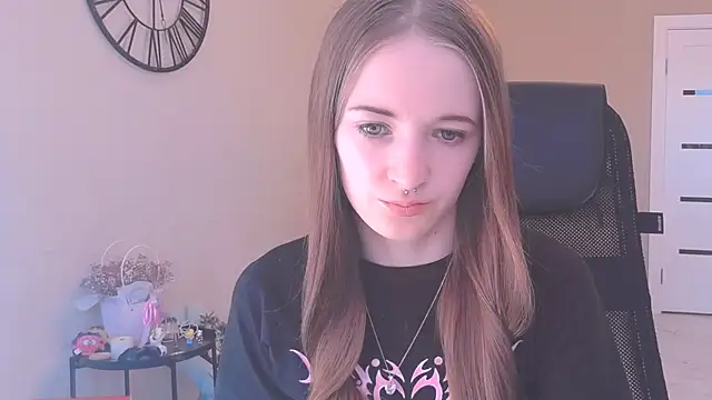 KateKayer online show from 09/14/25, 08:35